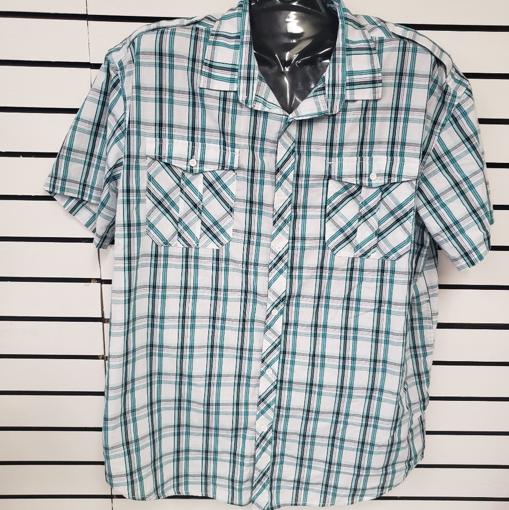 Men's Sean John button up shirt
